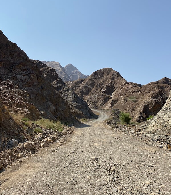 road to nahwa from wadi shees