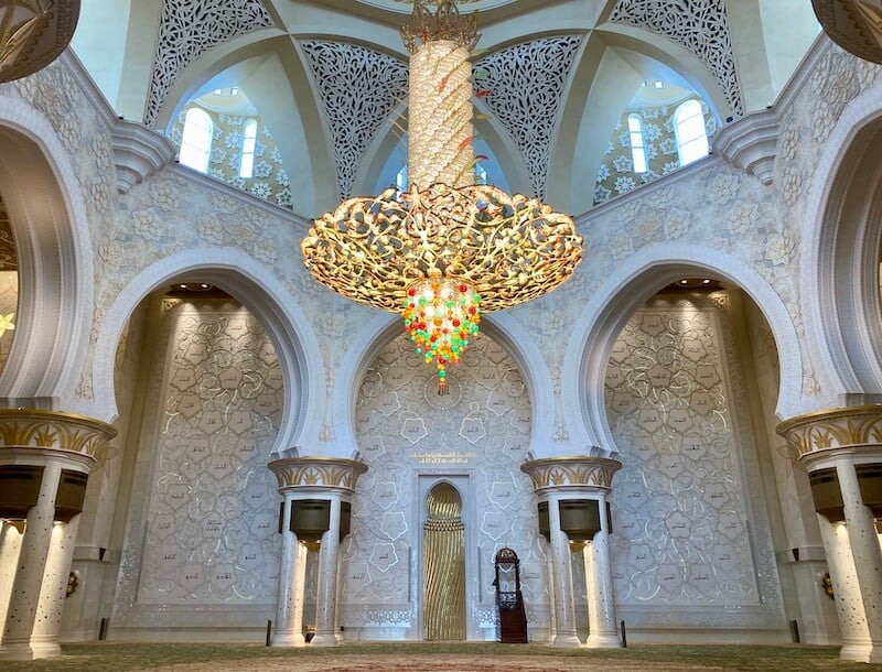 sheikh zayed mosque swarowski chandelier